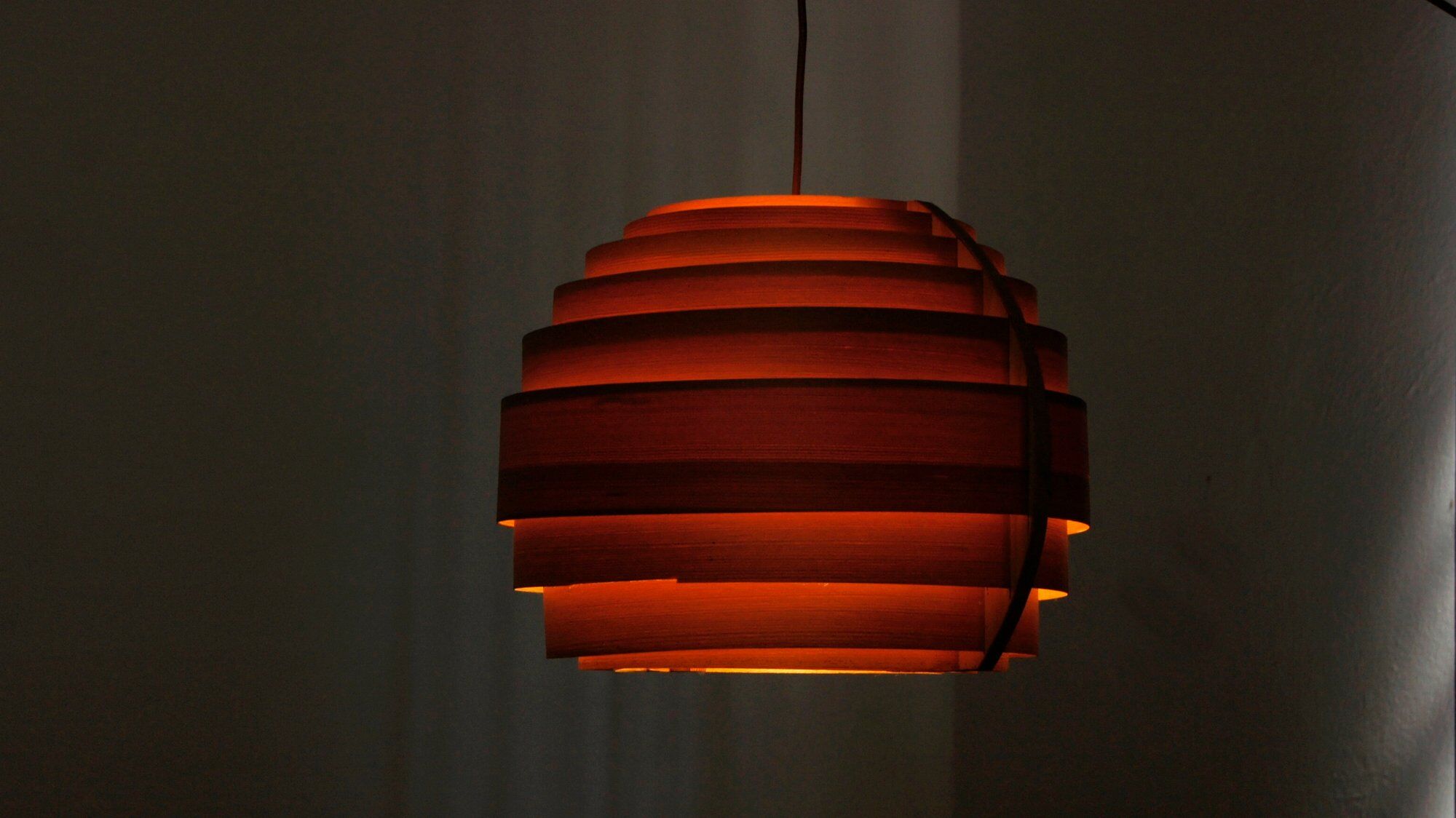 Suspension par Hans Agne Jakobsson, Suède