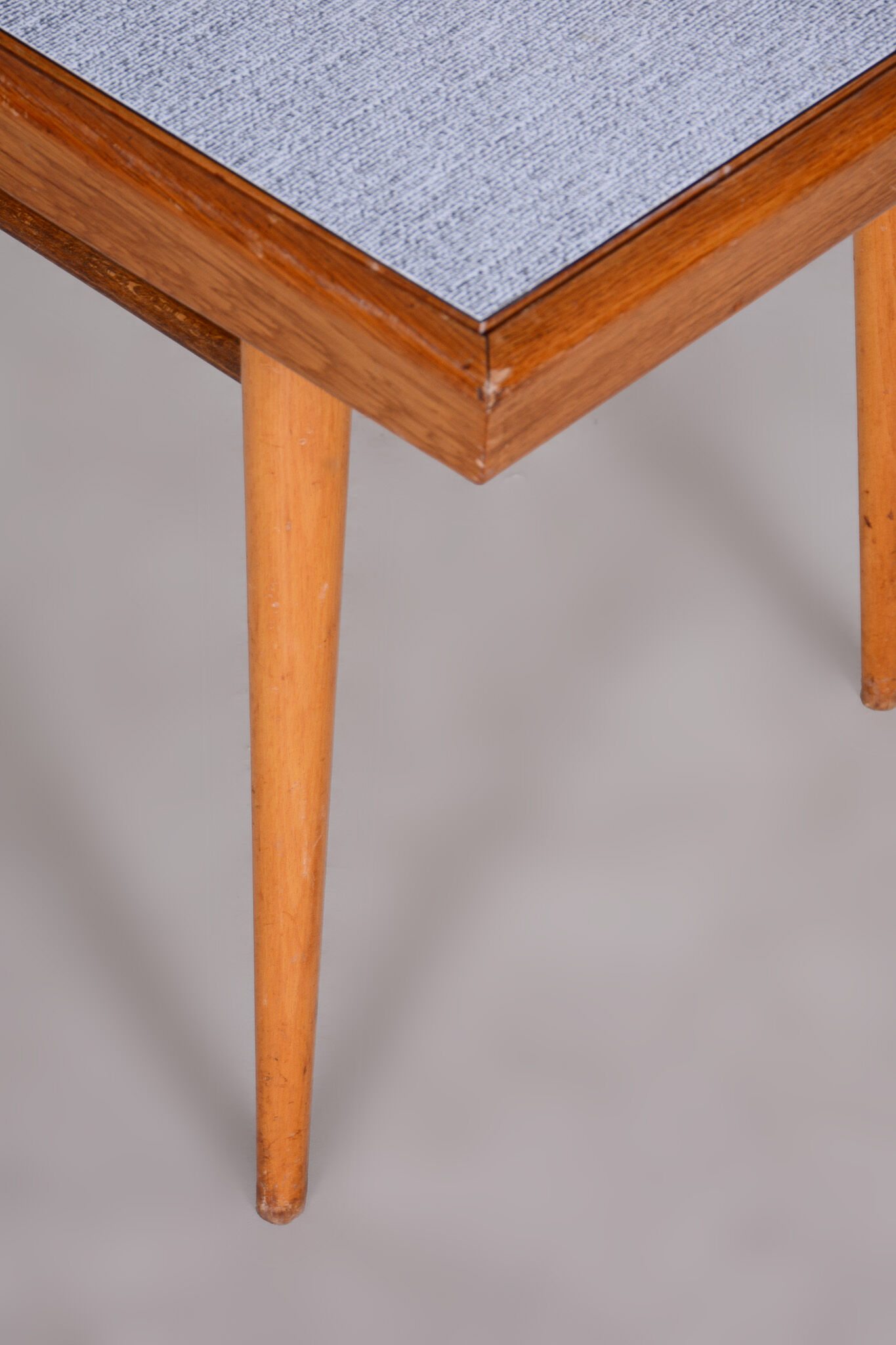Table basse en chêne, Tchéquie, années 1950