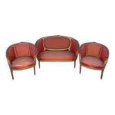 Salon corbeille en bois doré de style Louis XVi