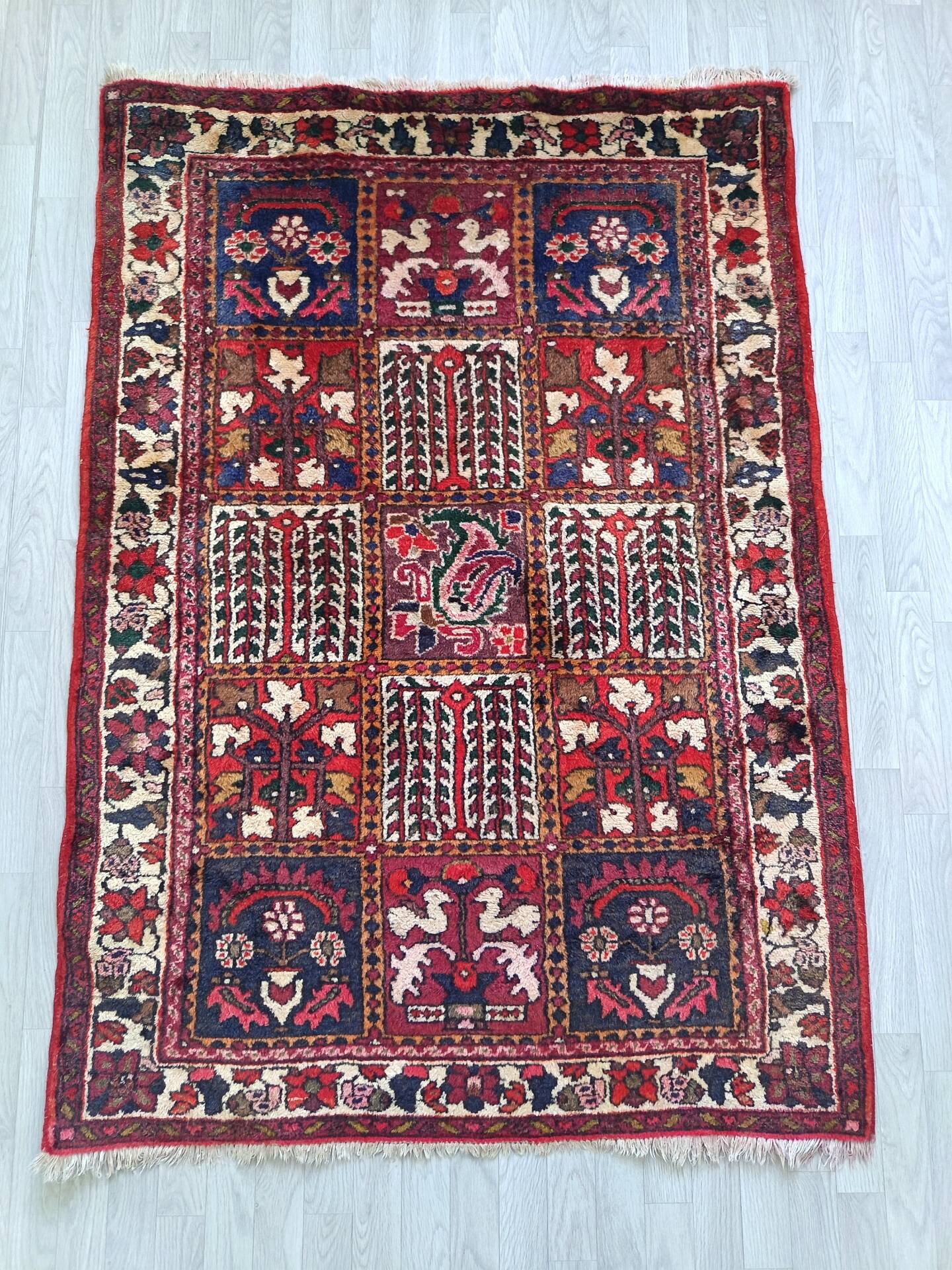 Handmade Bachtiar Persian carpet