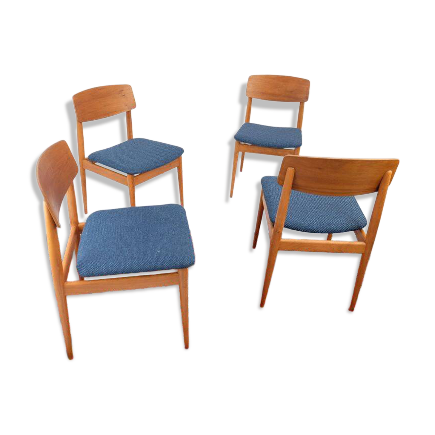 Set of 4 vintage chairs, 1960s–70s retro style, reupholstered.