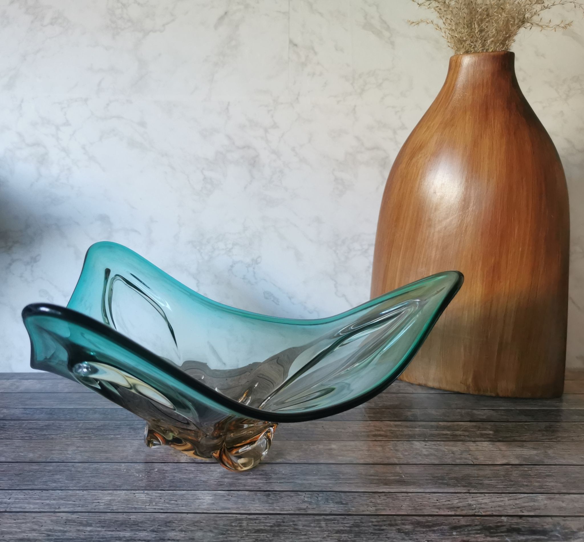 Large amber and green glass cup