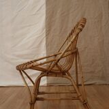 Round rattan chair