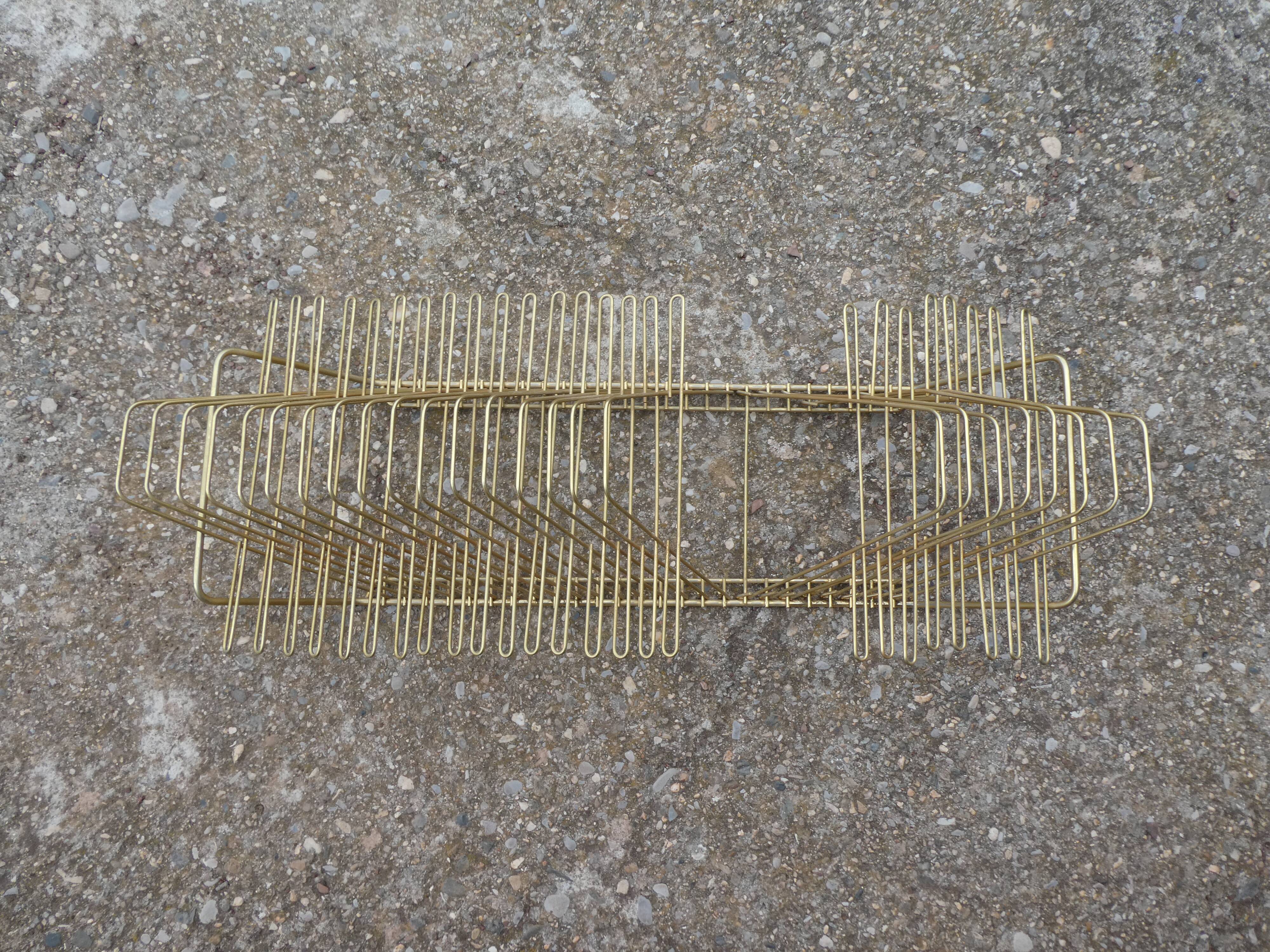 45-tower vintage gold metal vinyl holder