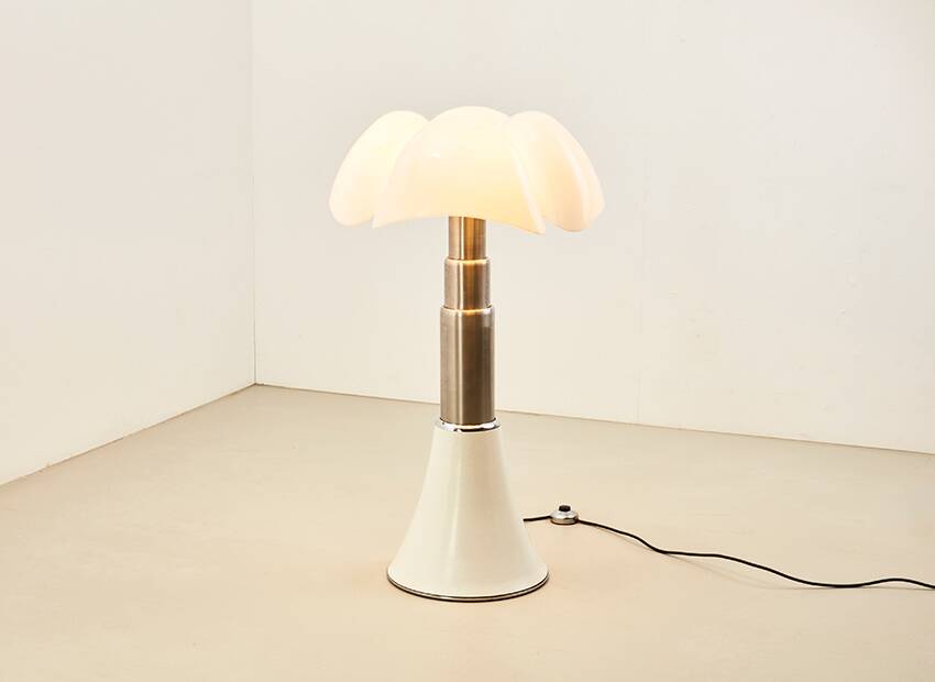 Early Pipistrello by Gae Aulenti for Martinelli Luce Italy 1965