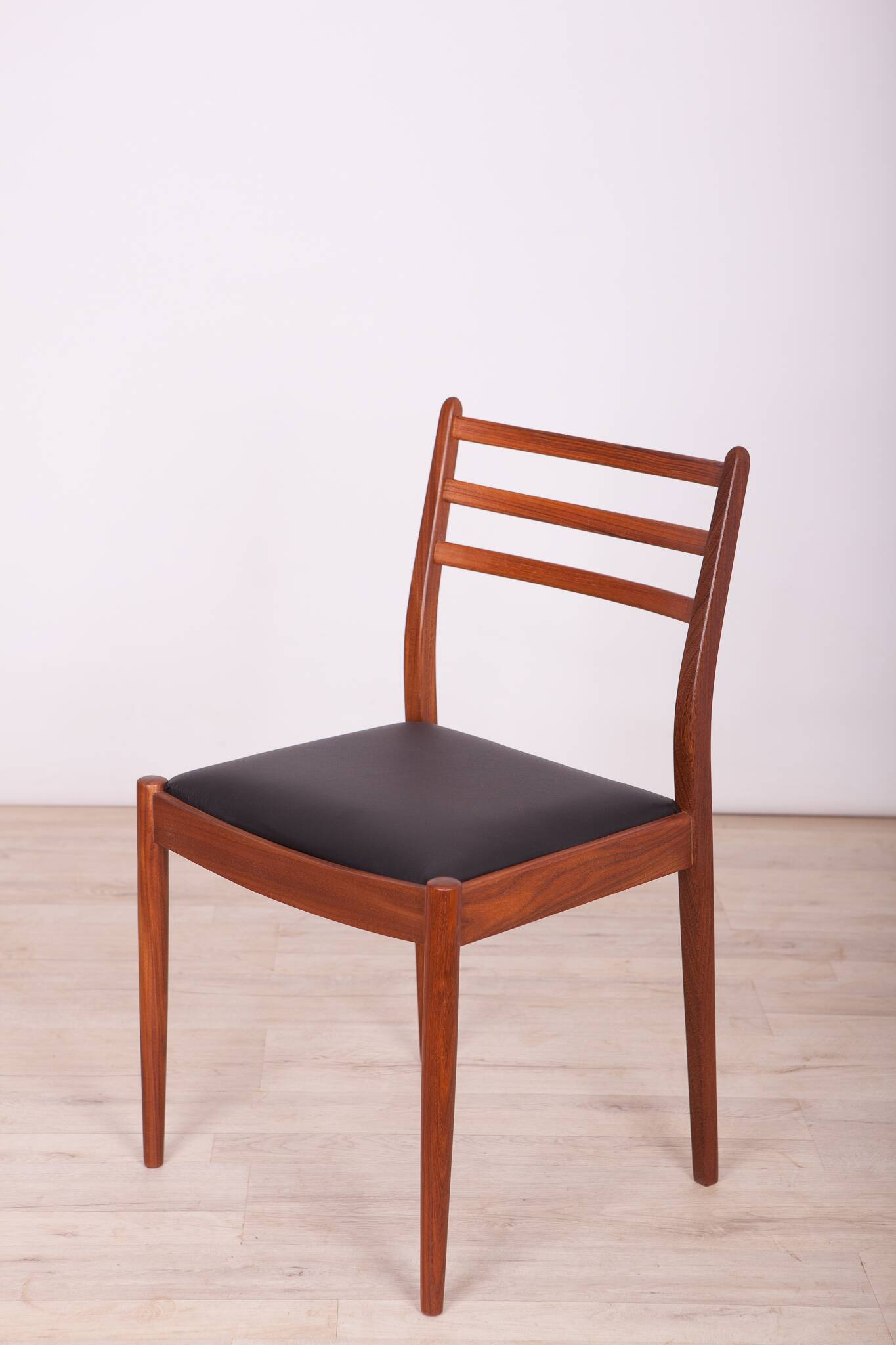 Vintage Teak Dining Chairs by Victor Wilkins for G-Plan, 1960s, Set of 4