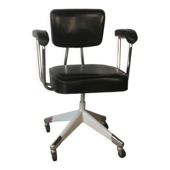 Desk chair