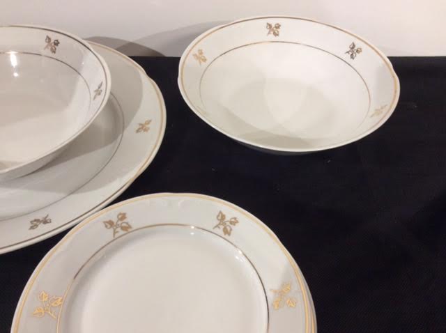 Polish table service 35 pieces