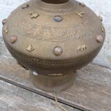 Pot in hammered copper and natural stones mounted in lamp india asia