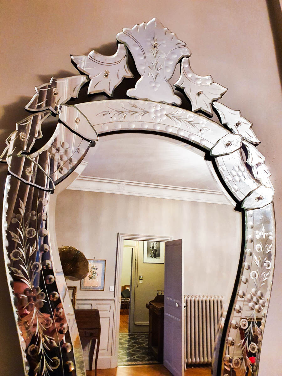 Ancient Venetian mirror 61x110cm
