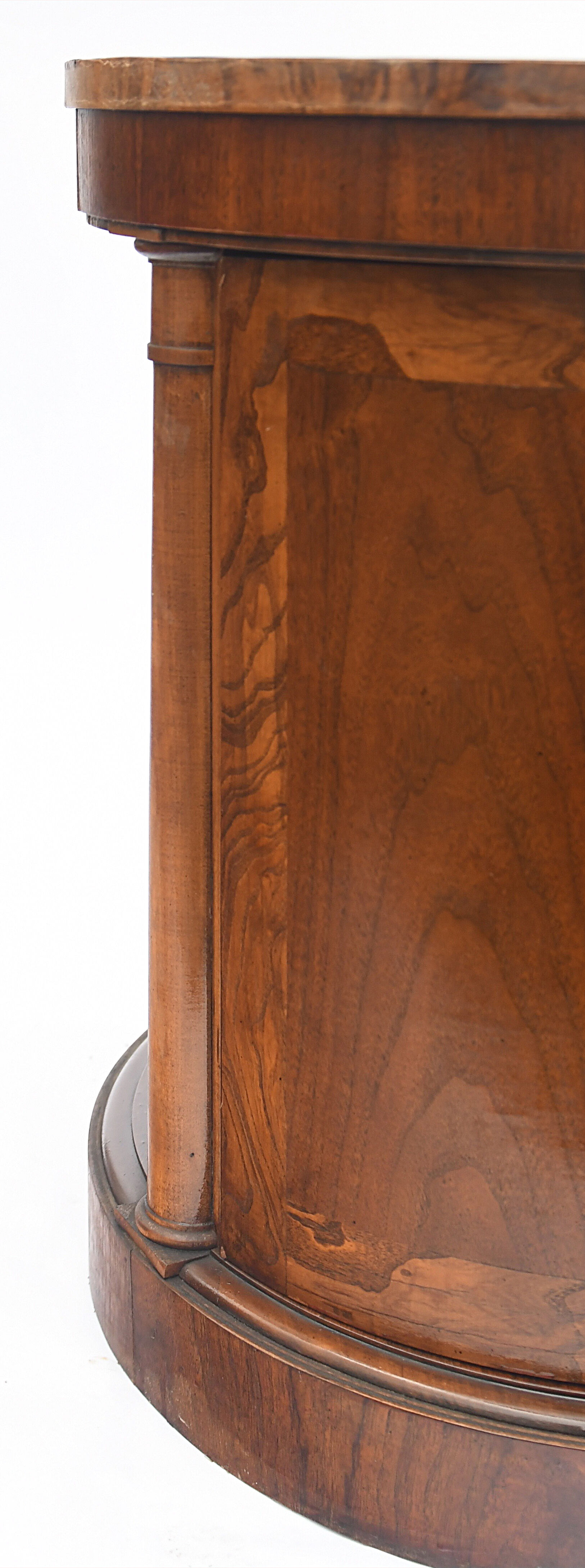 Round sideboard 1 door