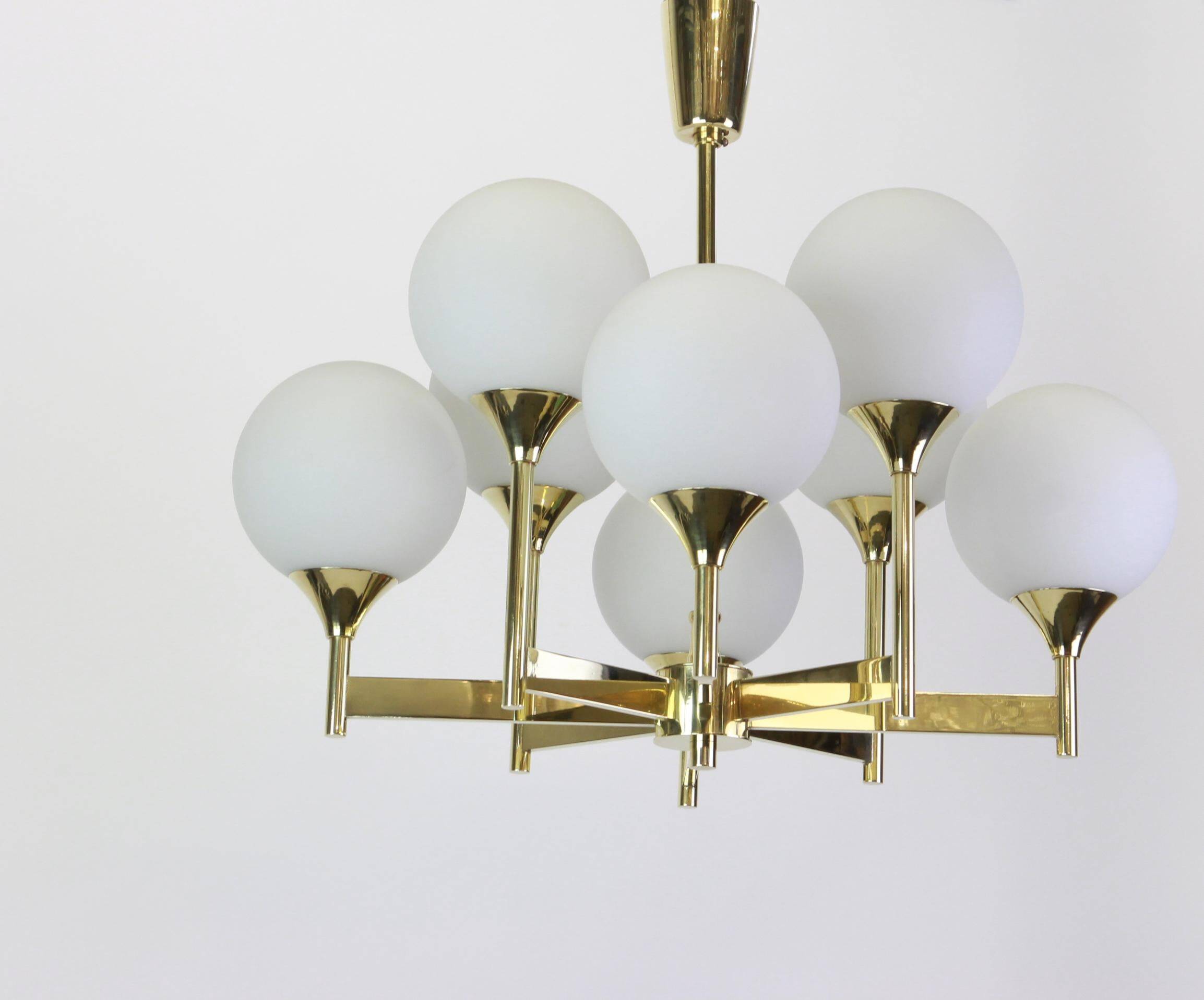 Sputnik chandelier by Kaiser, Germany, 1970s.