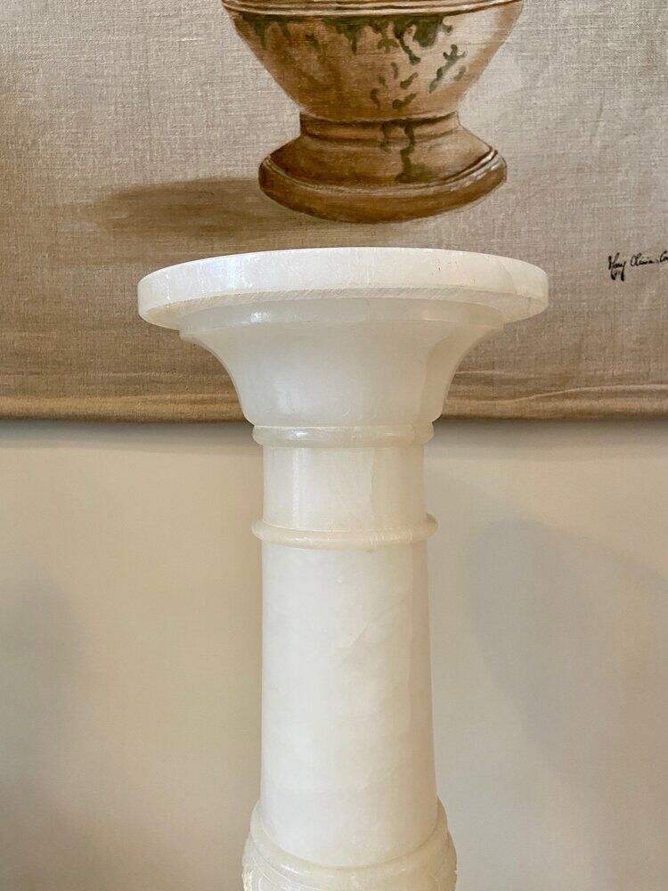 Column, white alabaster harness
