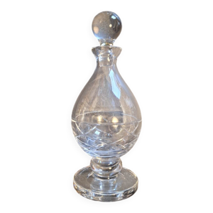 Carafe en cristal taillé