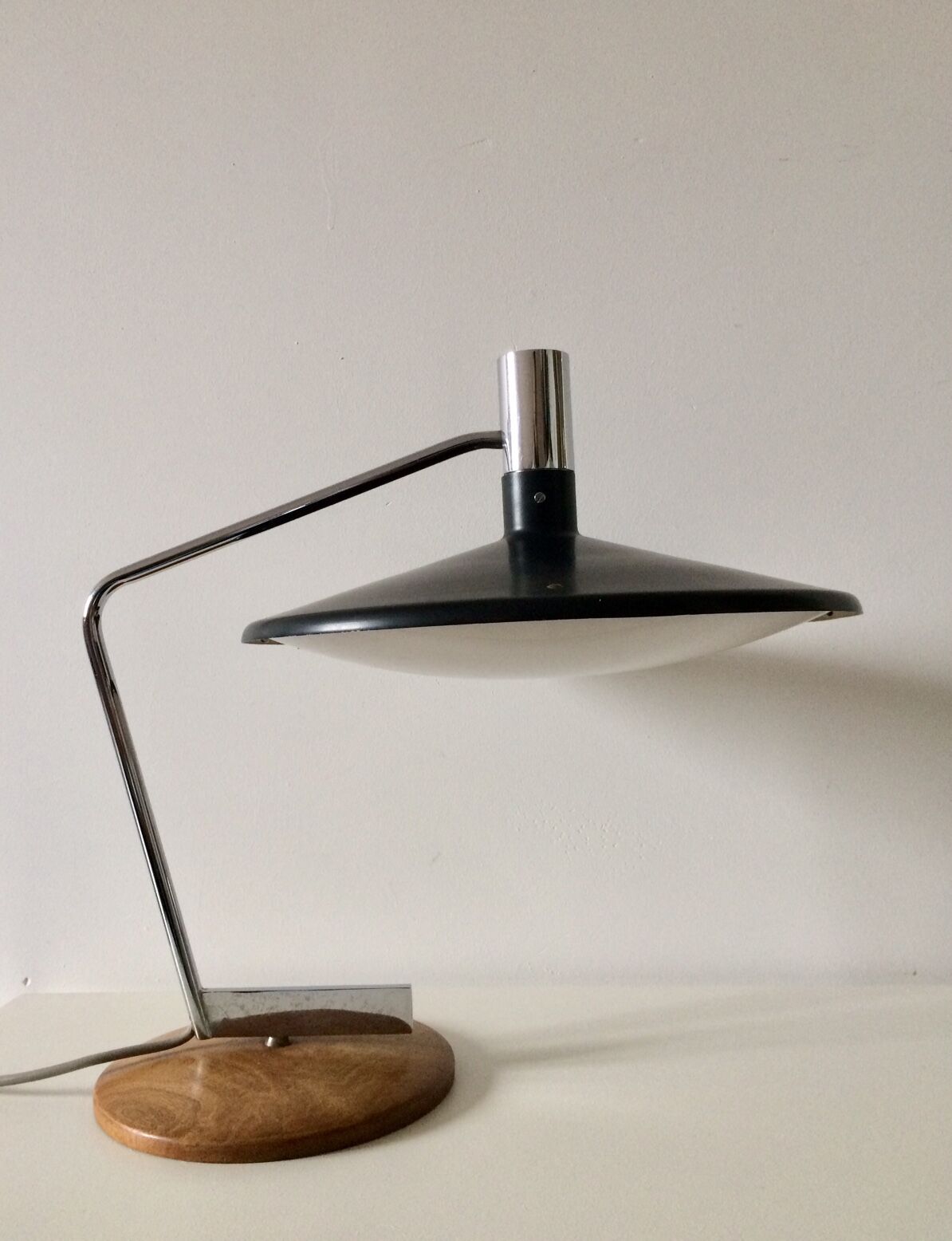 1960's desk lamp with turning base by George Frydman