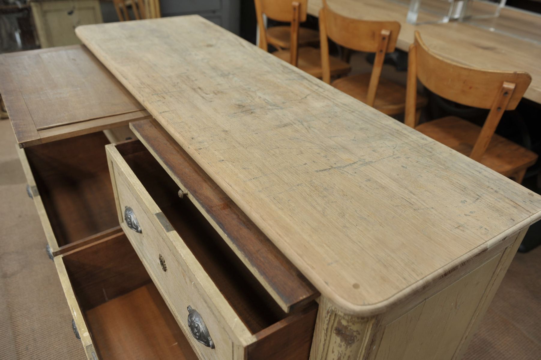 Commodity to 4 antique industrial drawers in 1900s oak
