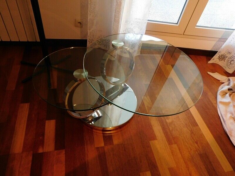 Coffee table glass and chrome metal