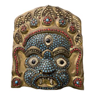 Masque rituel tibétien tibet démon protecteur mahakala pierres