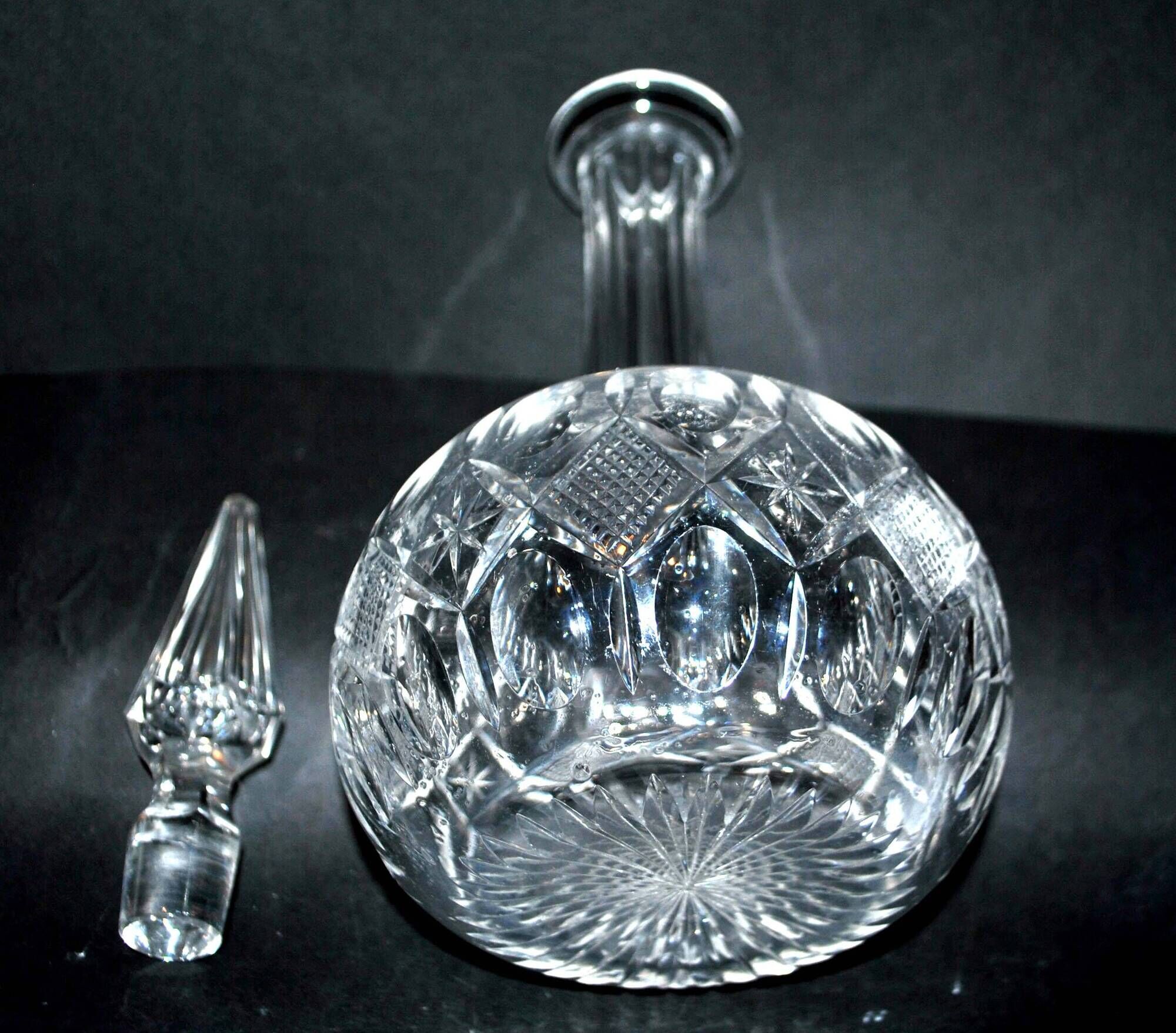 Saint-louis cut crystal carafe baccarat olive diamond bevel decoration 33 cm