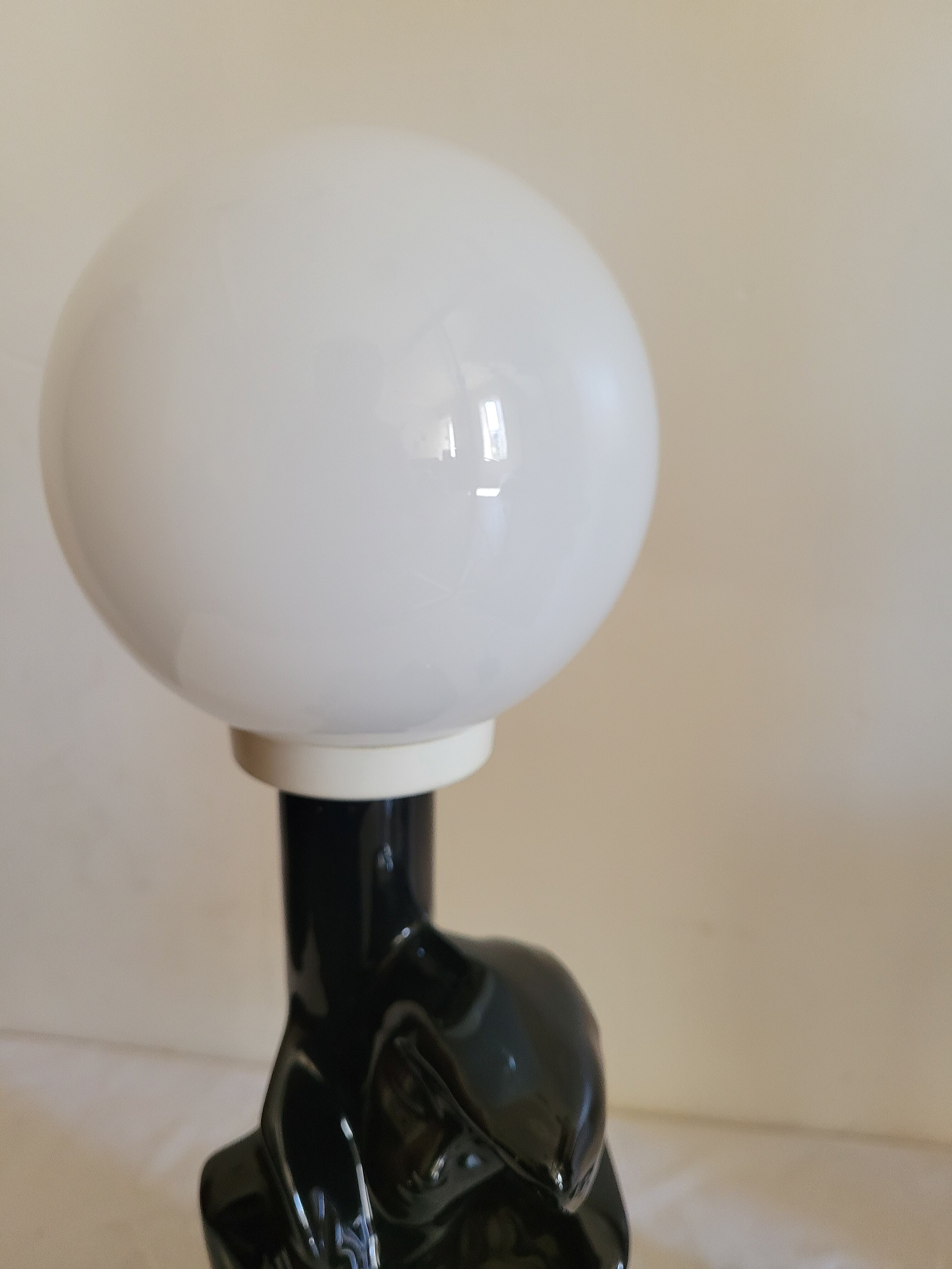 Black ceramic and opaline lamp