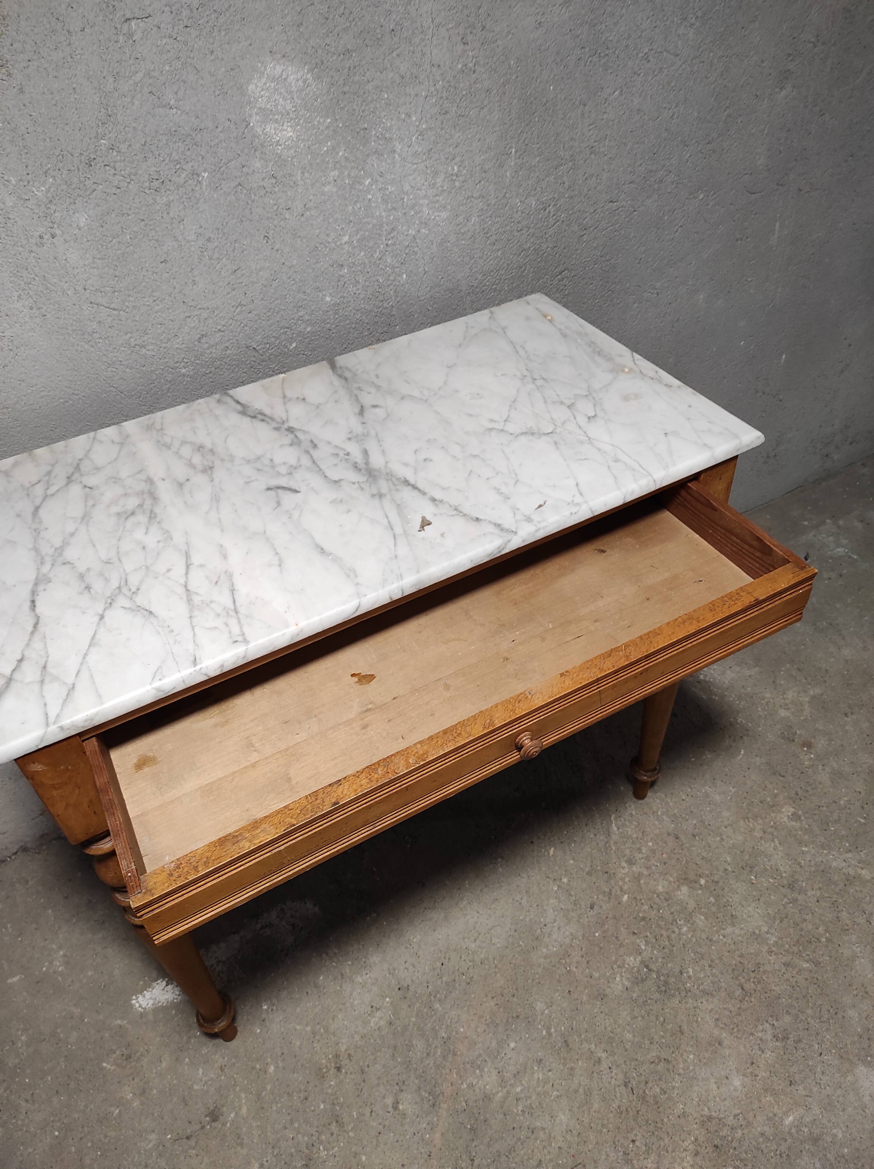 Marble hairdresser table