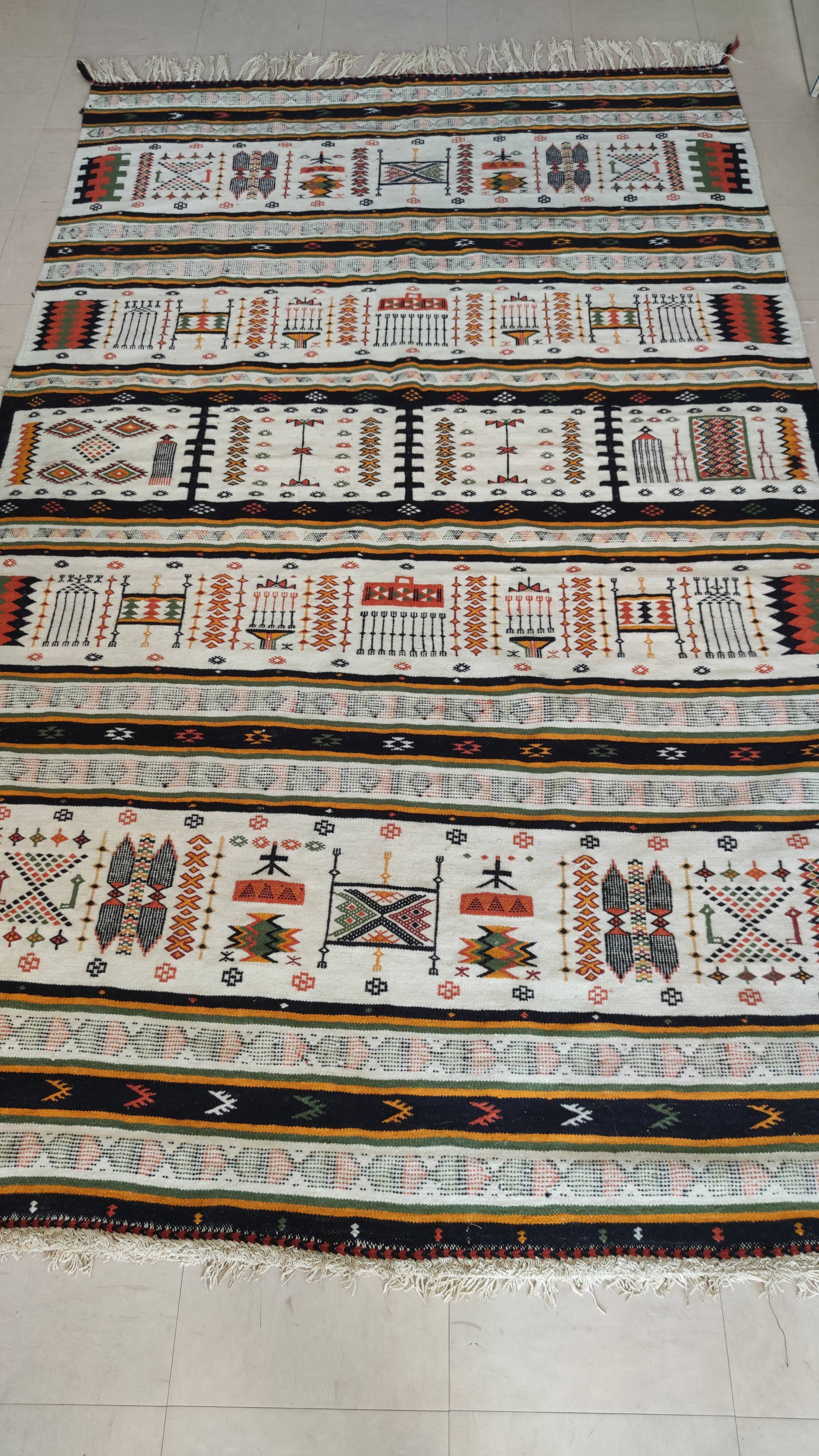 Beni-isguen M'zab Berber Carpet 257 x 147 cm