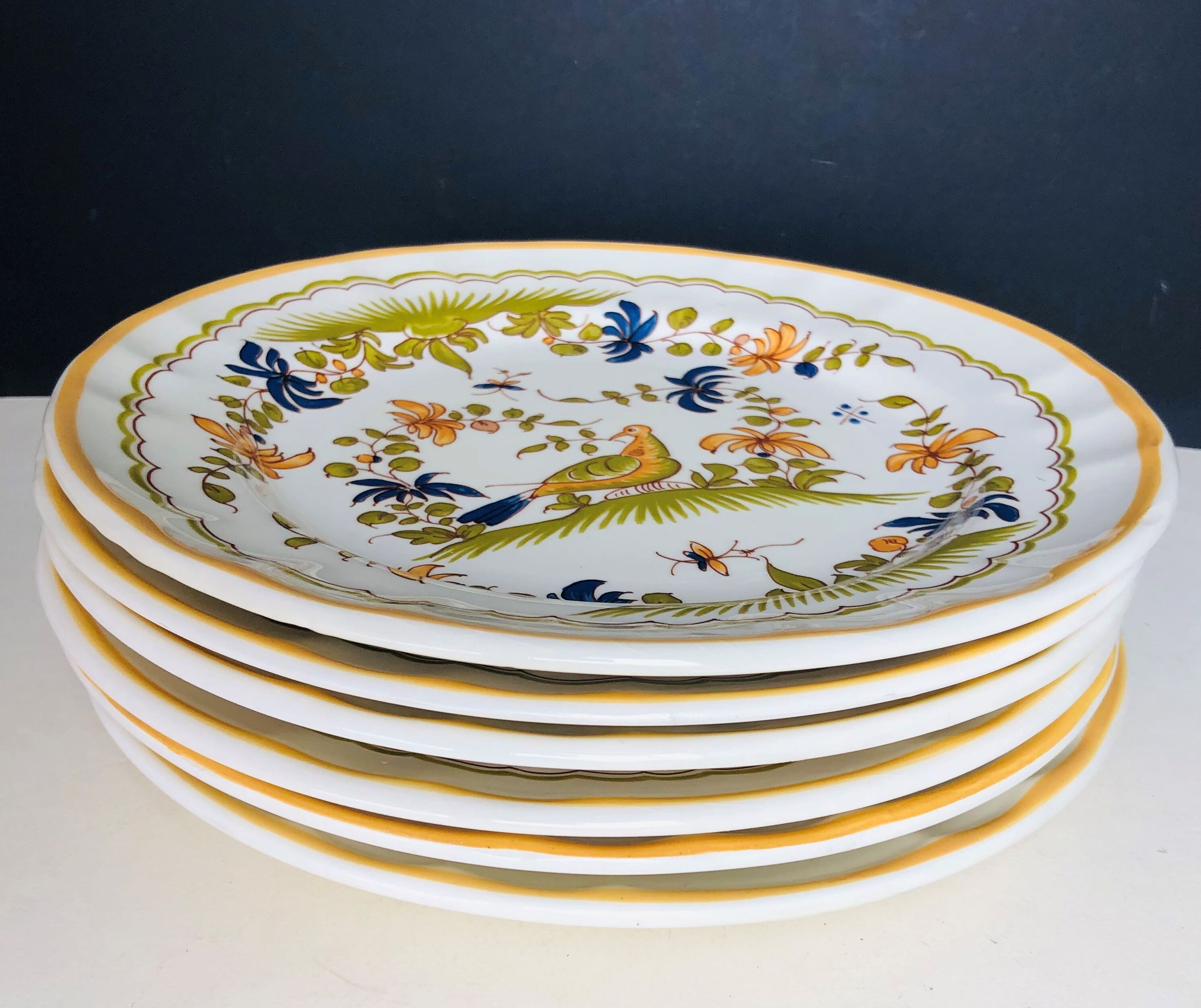 6 plates in Moustiers earthenware