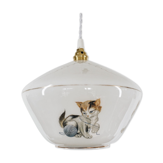 Vintage "kitten" chandelier in opaline
