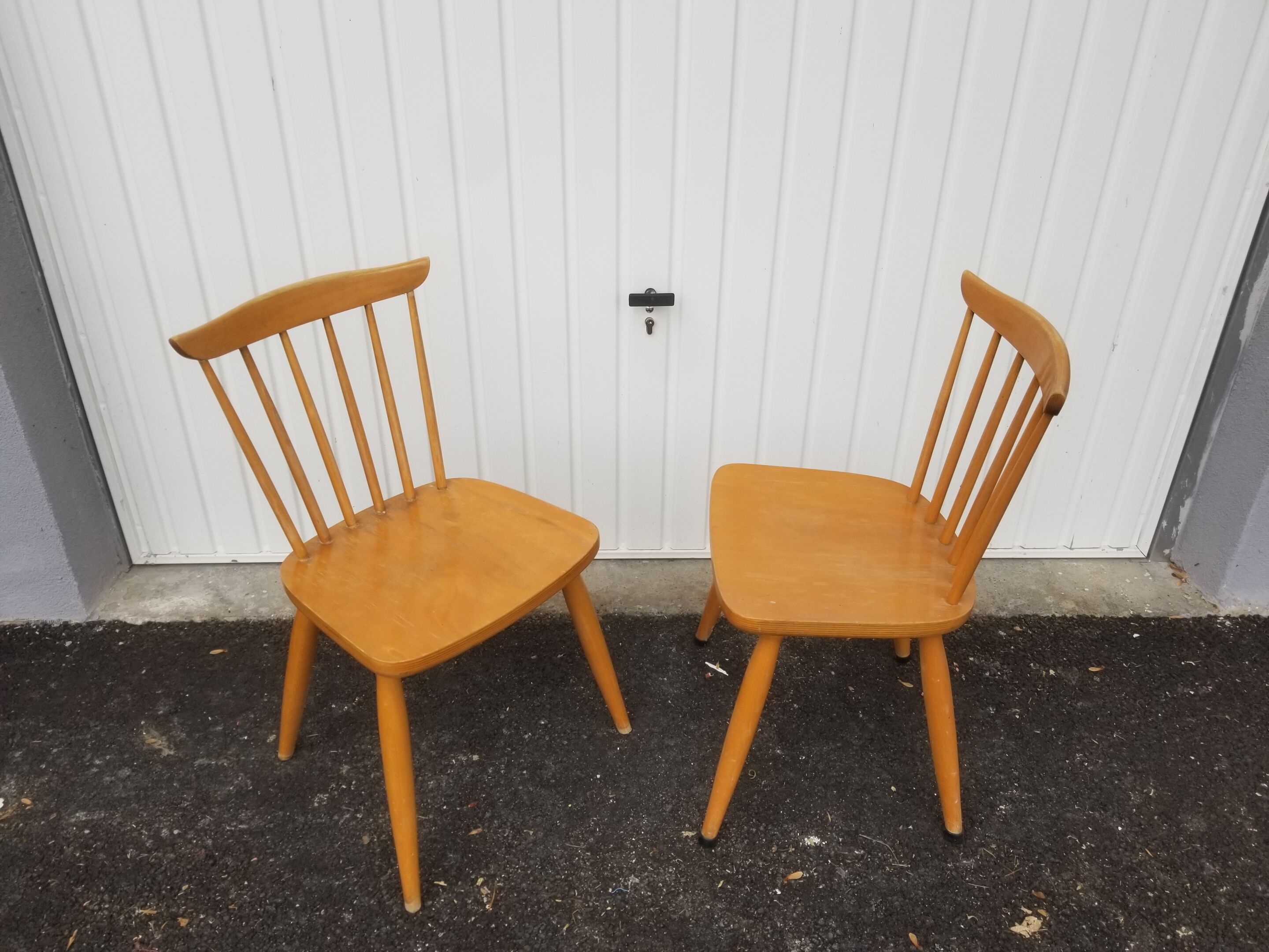 Pair of vintage Scandinavian chairs in solid beech