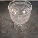 Verres anciens ciselés