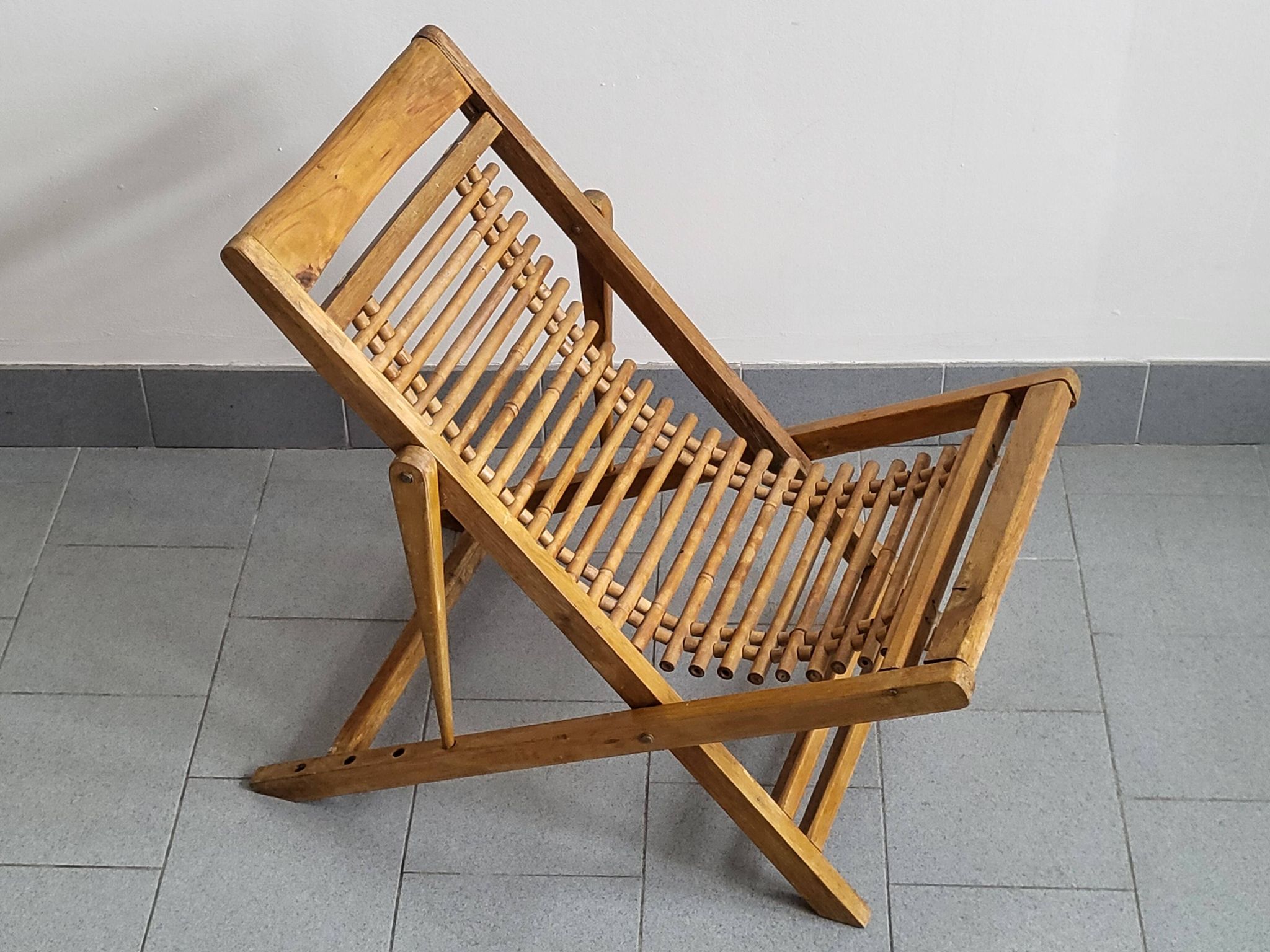 Chaise longue enfant en bambou & hêtre vintage 1950