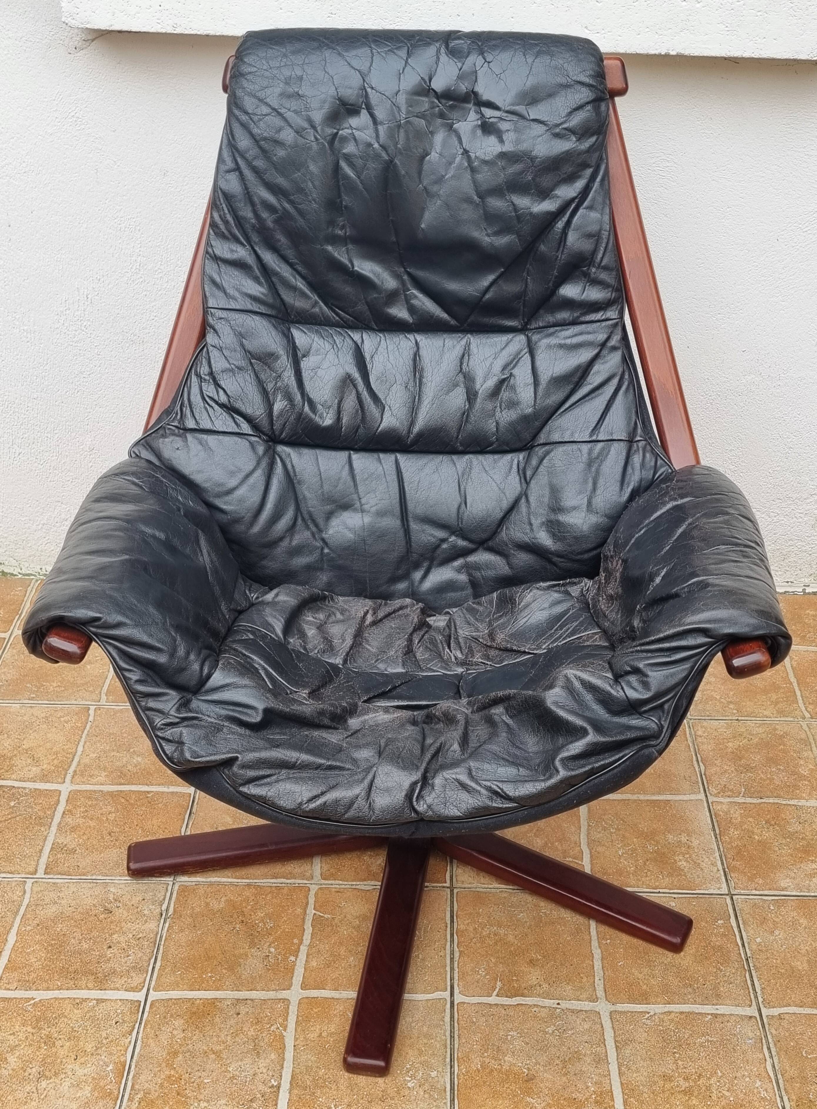 Göte Möbler lounge chair, Sweden 1960, Scandinavian black leather reclining.