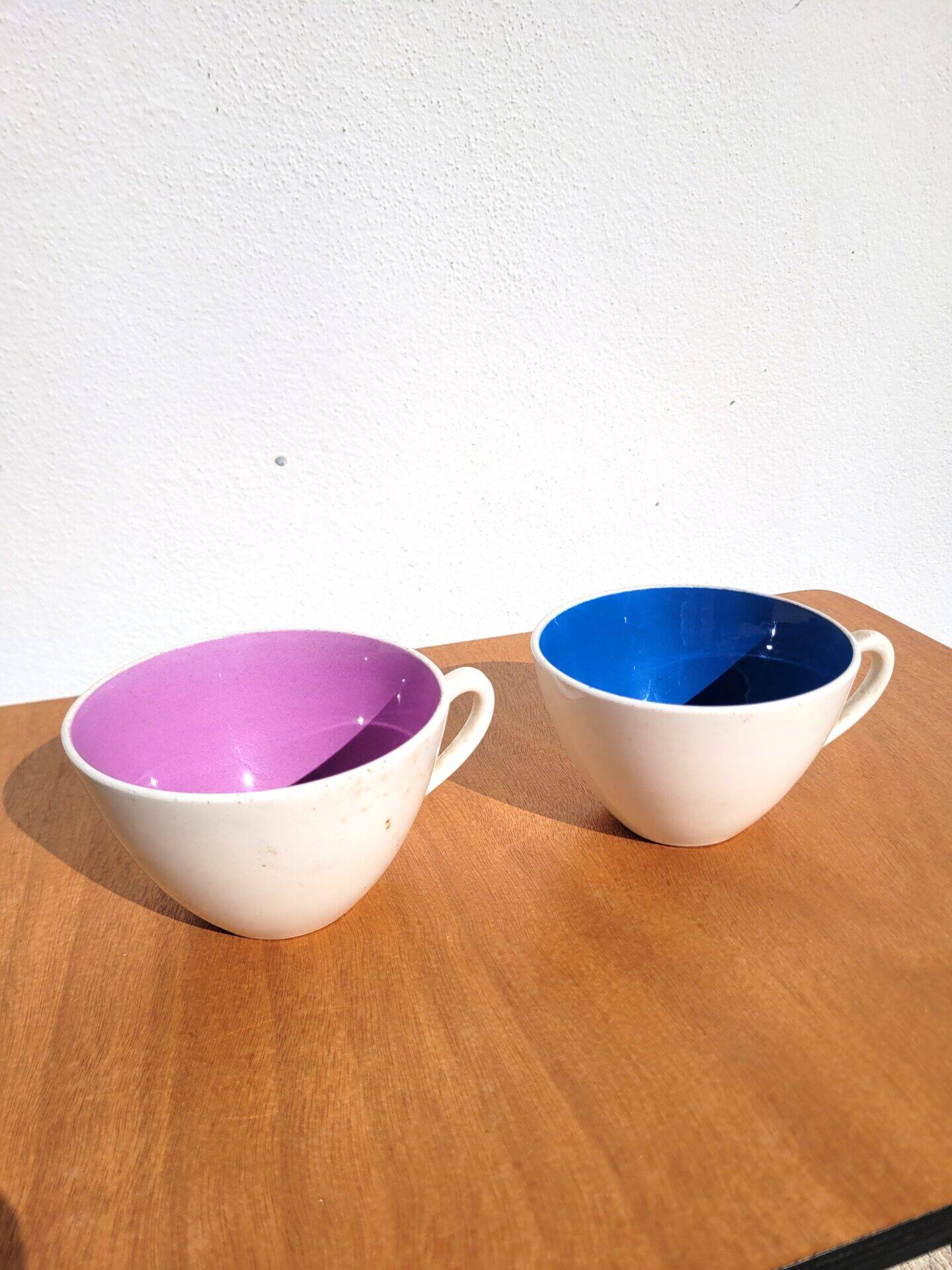 Paire de tasses faïencerie de Gien 1960