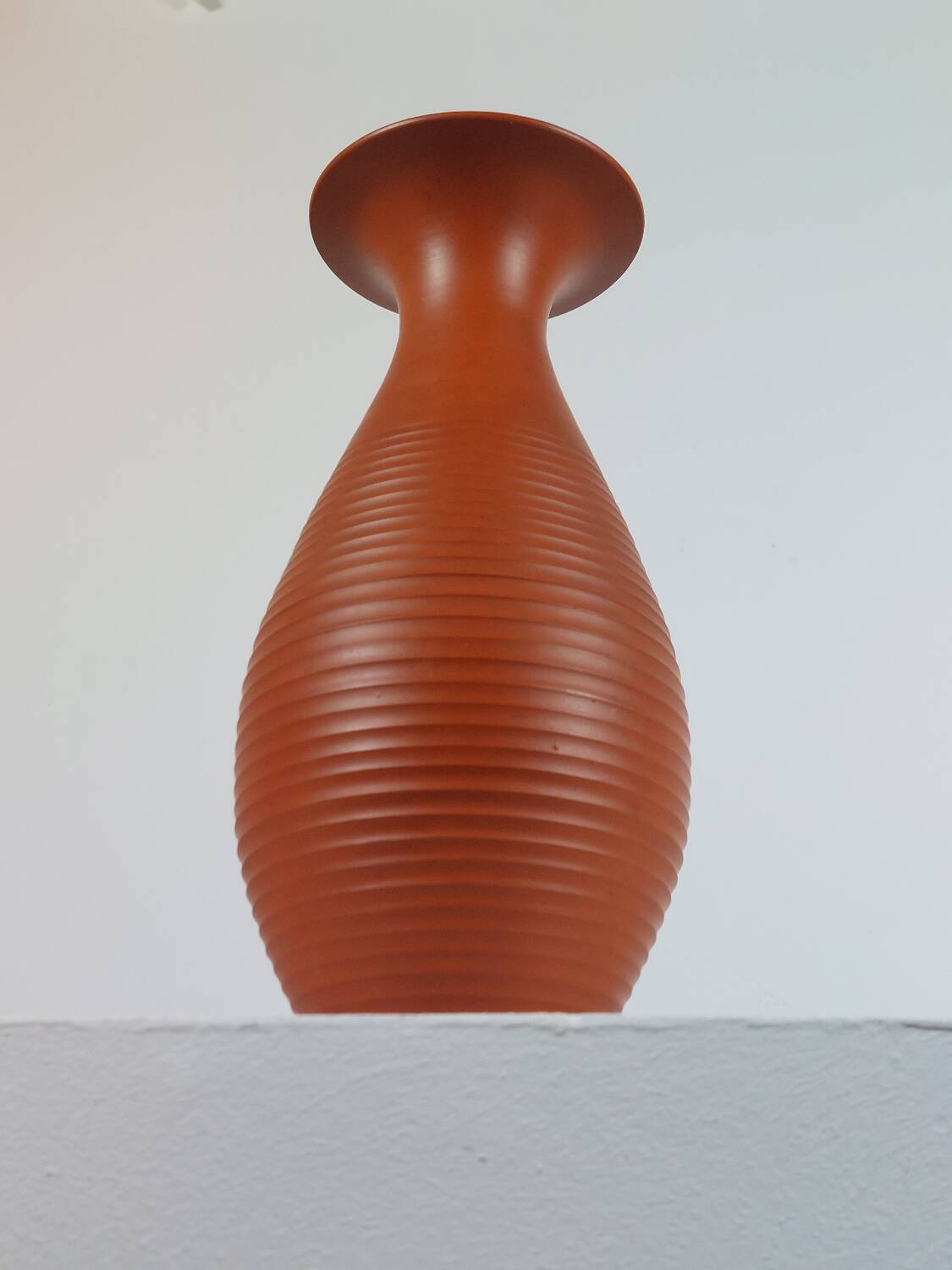 Vase vintage fait main des années 50 par Jawa