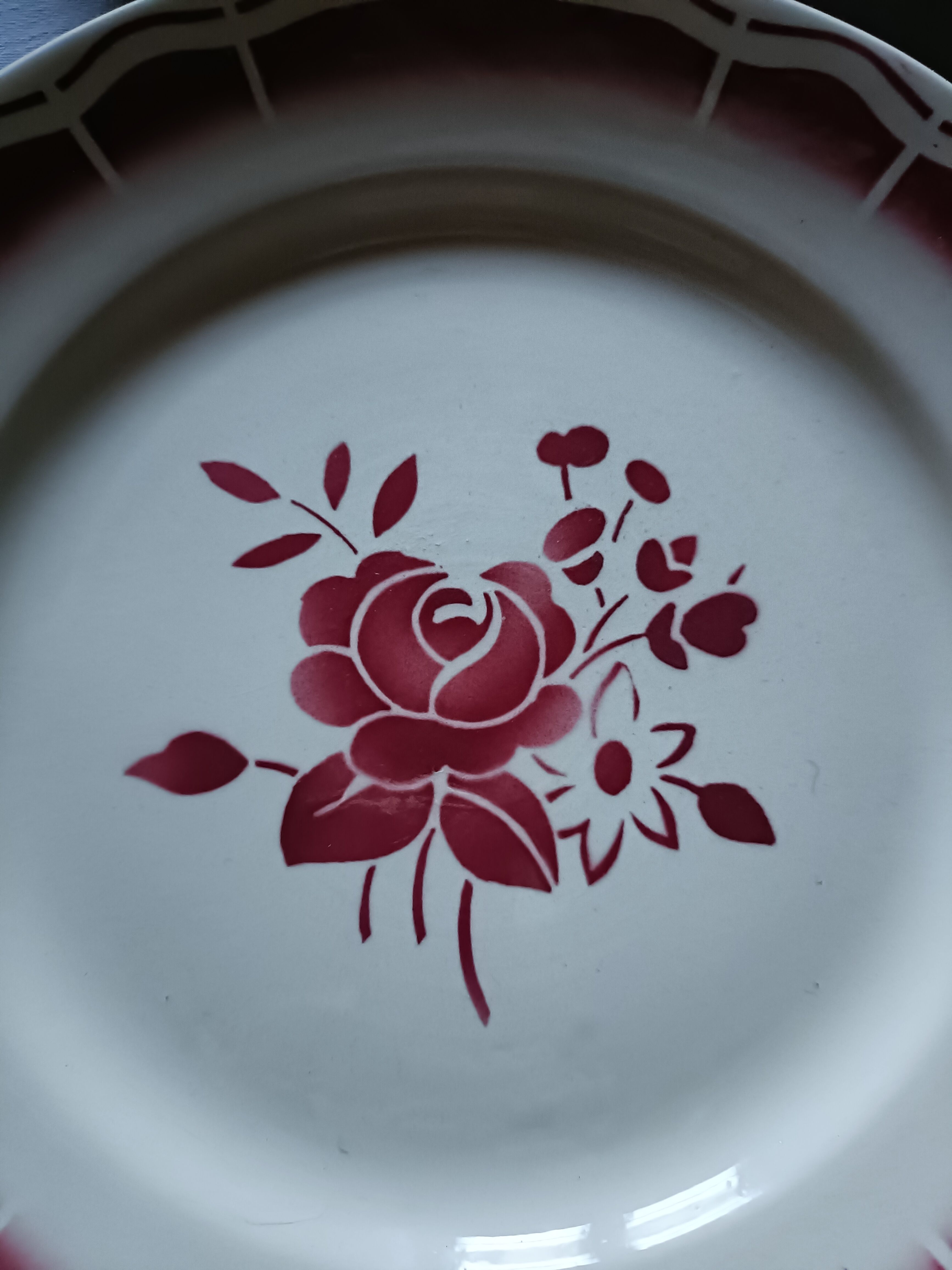 Set of 5 Badonvillers plates