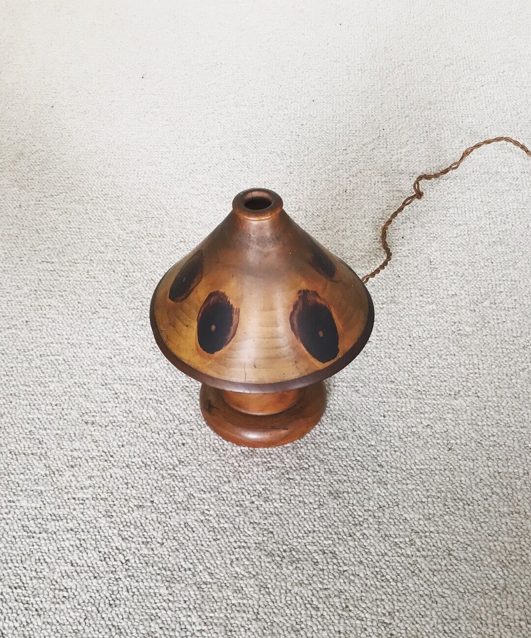 Carlos Zipperer wooden table lamp, 1920.bresil