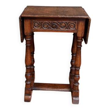Tabouret à rabats du XVIIIe siècle