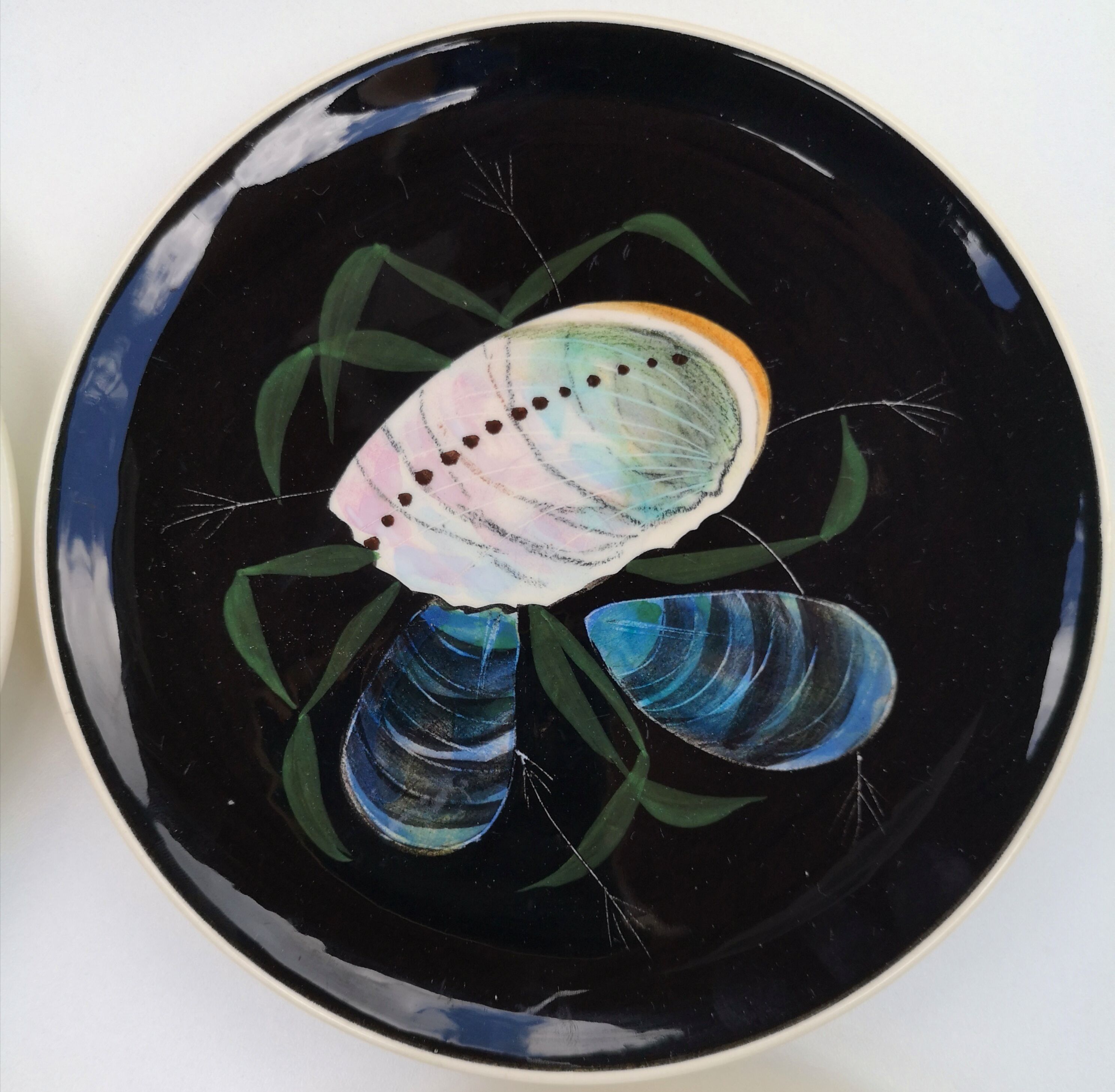 Quimper plates