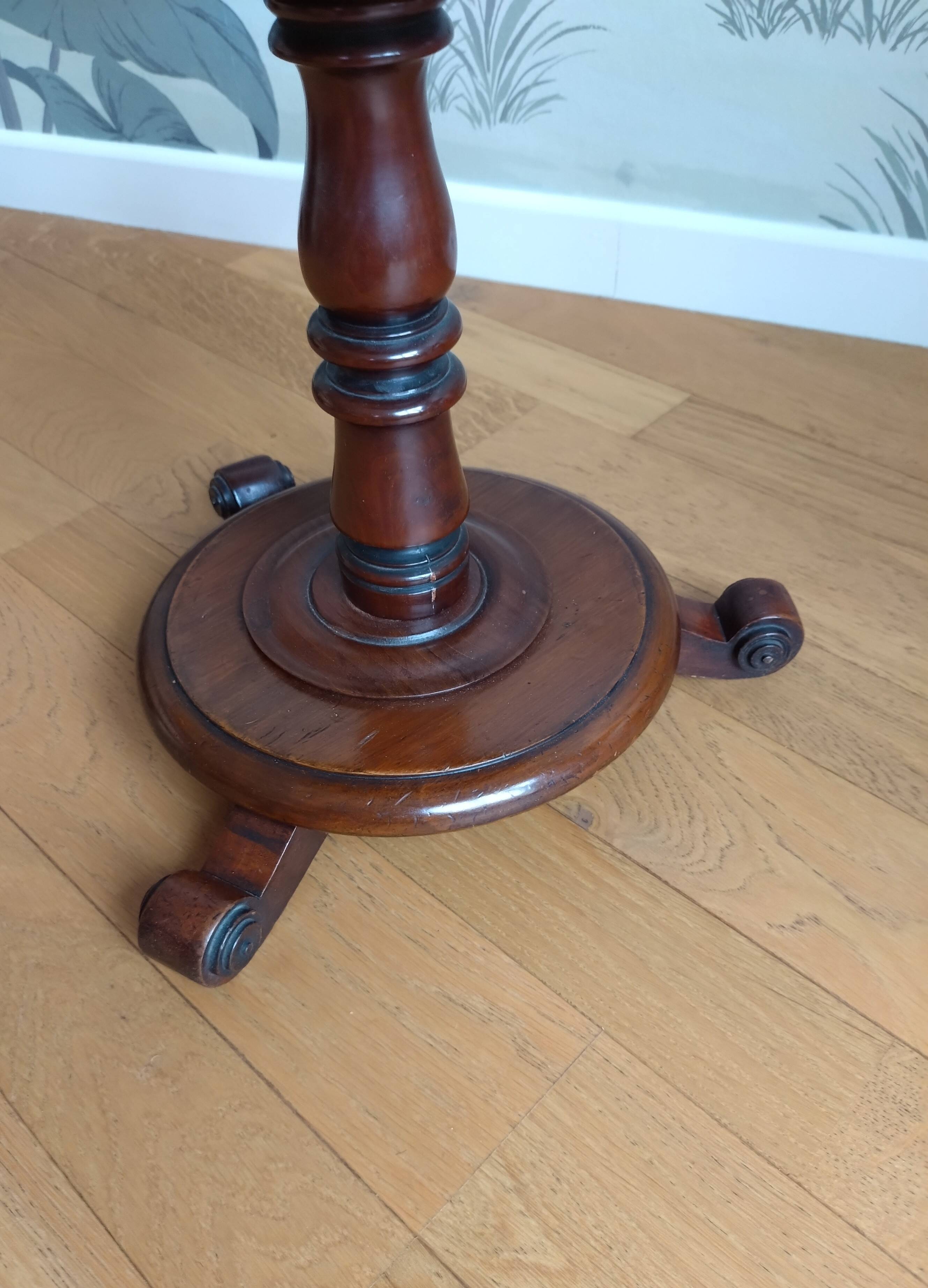 Round side table