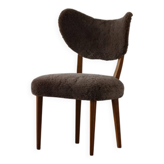 Danish chair from the mid-20th century, dining/office chair in lamb's wool, Eva Koppel, 1950s.