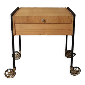 Couturiere table d'appoint