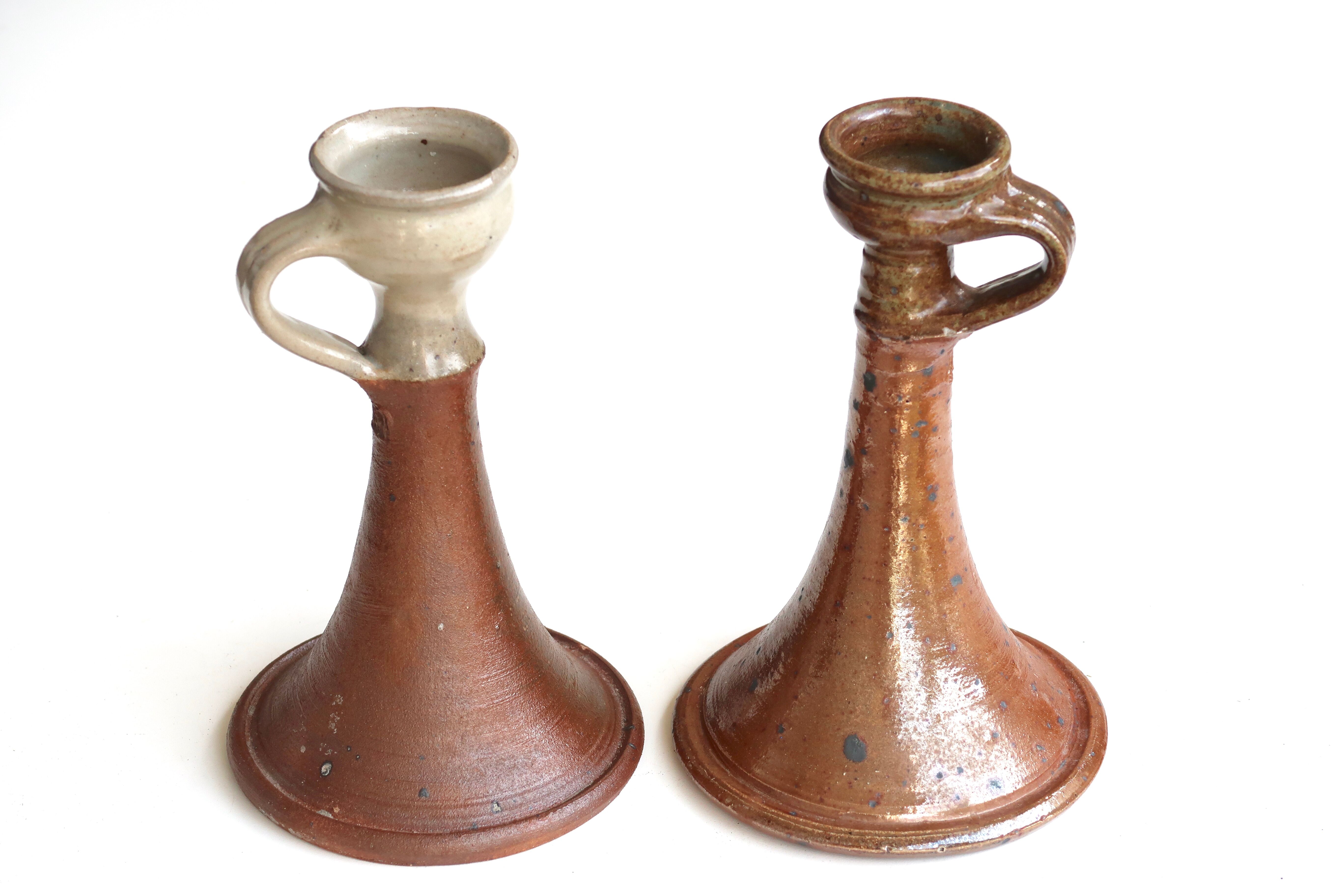 Paire de bougeoirs en grès de Pierre Digan, années 60