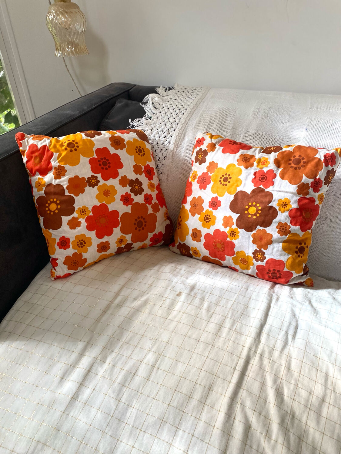 Set of two decorative cushions 70