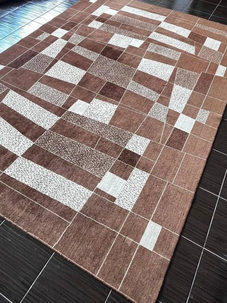 1960s design Abstract Rug/carpet, Czechoslovakia - bouclé