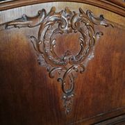 Buffet from the late 19th century with pink-brown marble in Louis XV style.