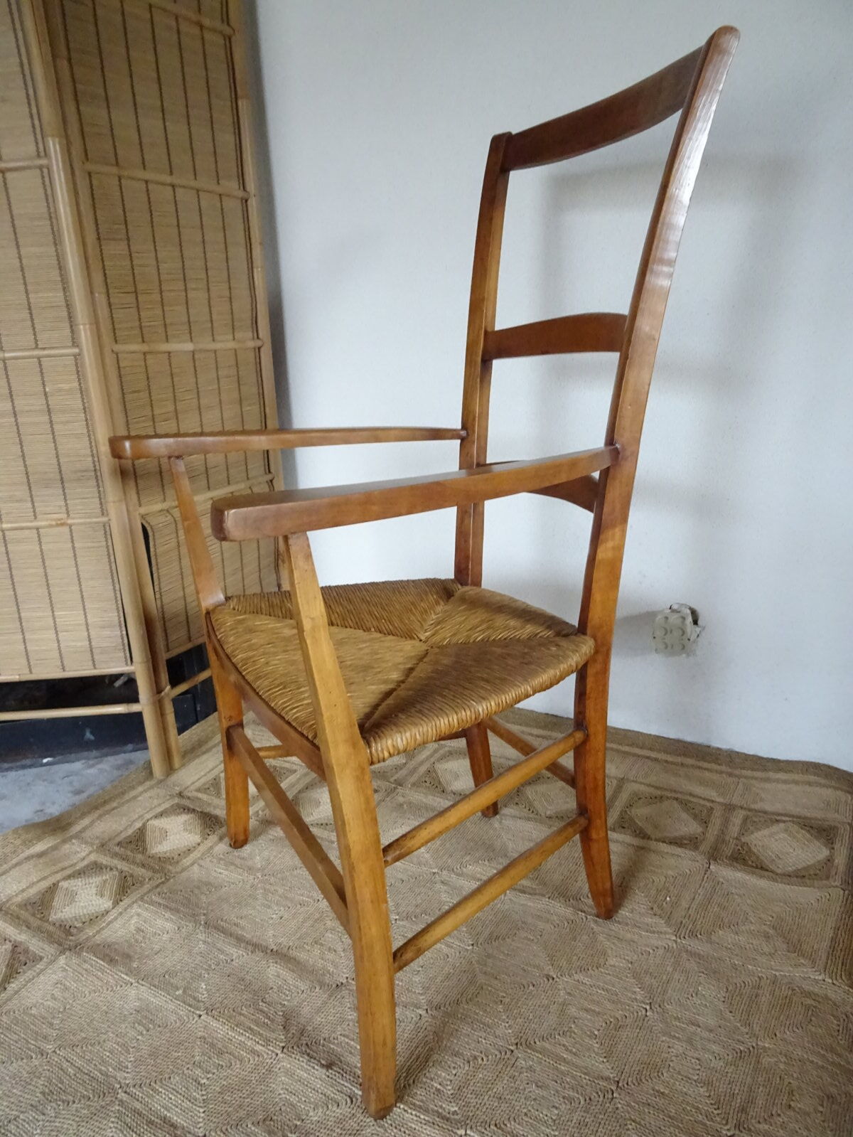 Mulched armchair high backrest