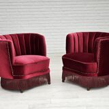 1970s, Danish lounge chair, original condition, cherry-red velour fabric.