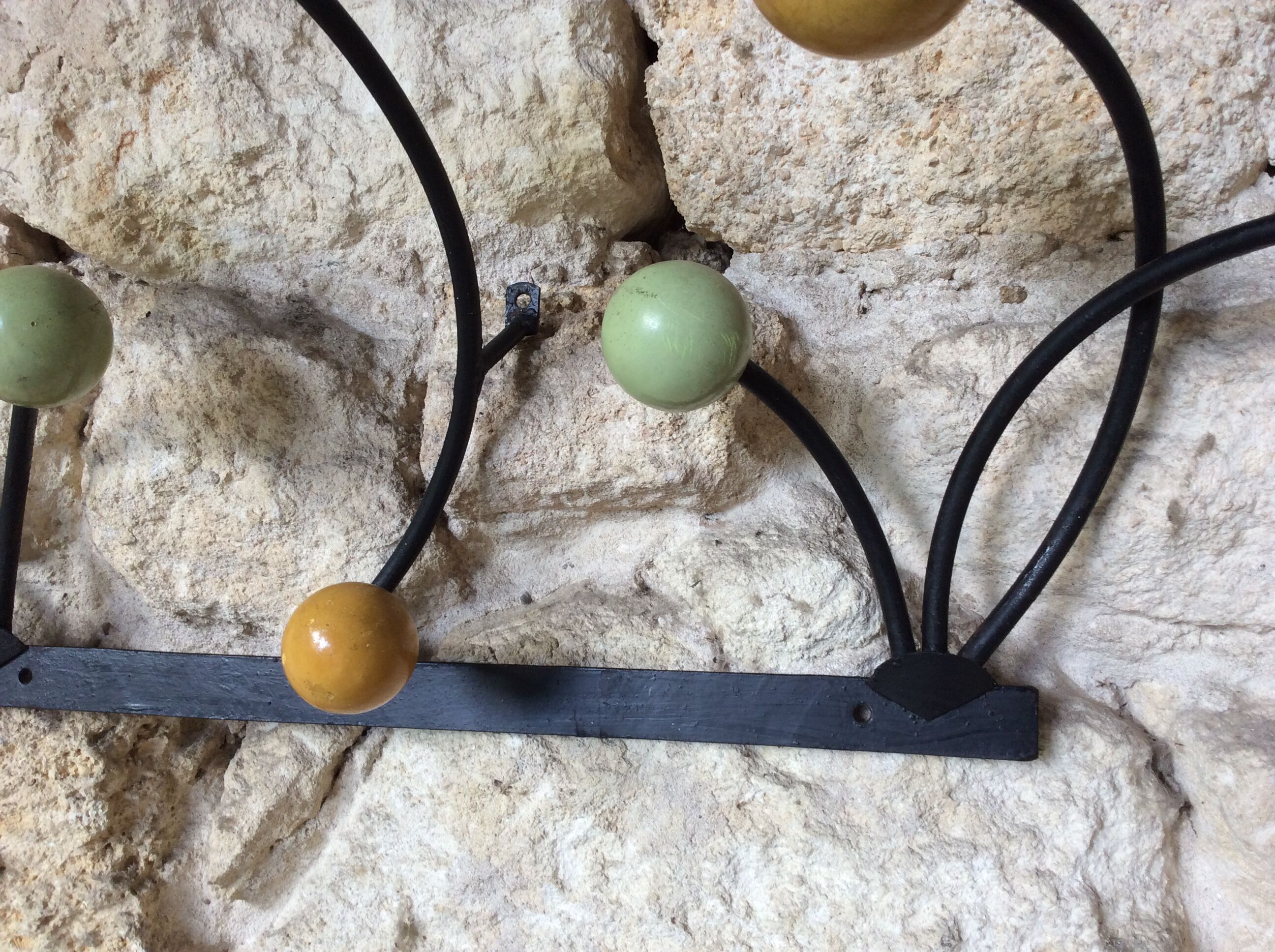 Wall coat rack 50s, colored balls