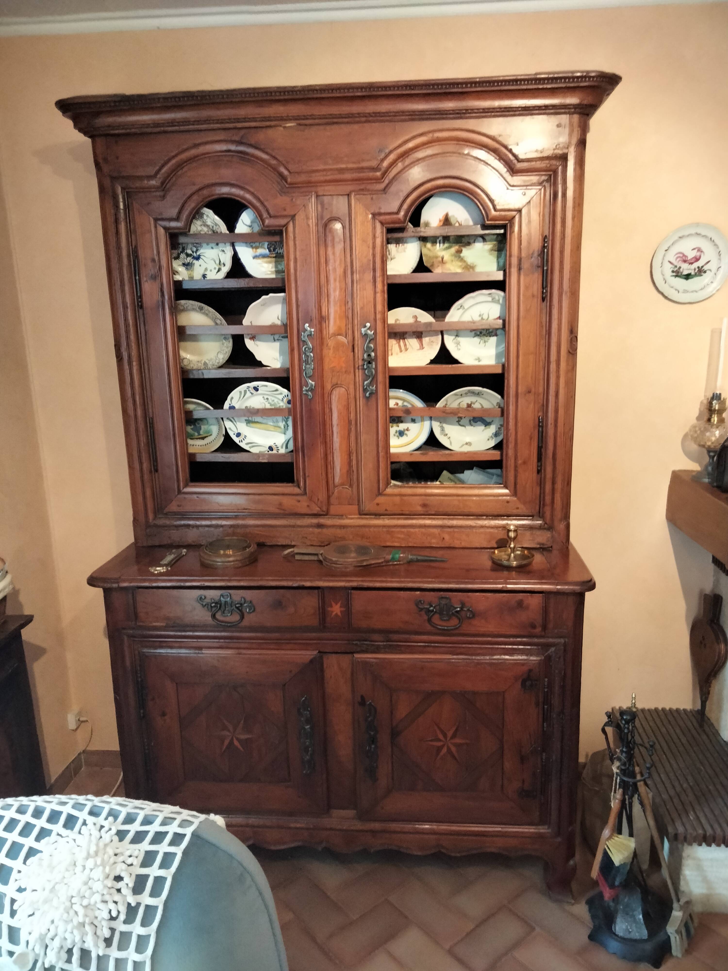 Antique sideboard 1785