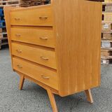 Vintage chest of drawers